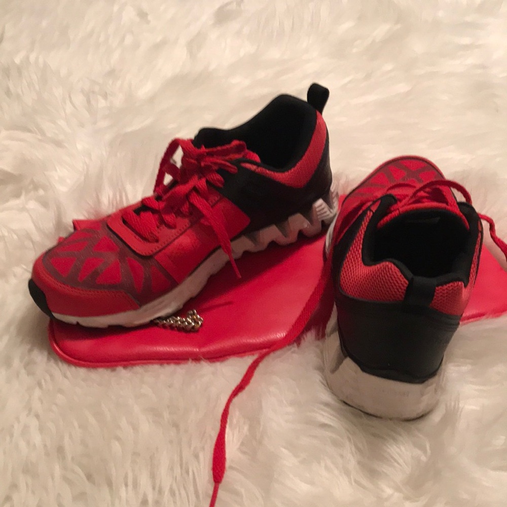 Red Athletic Sneakers - Lightweight Casual Shoes